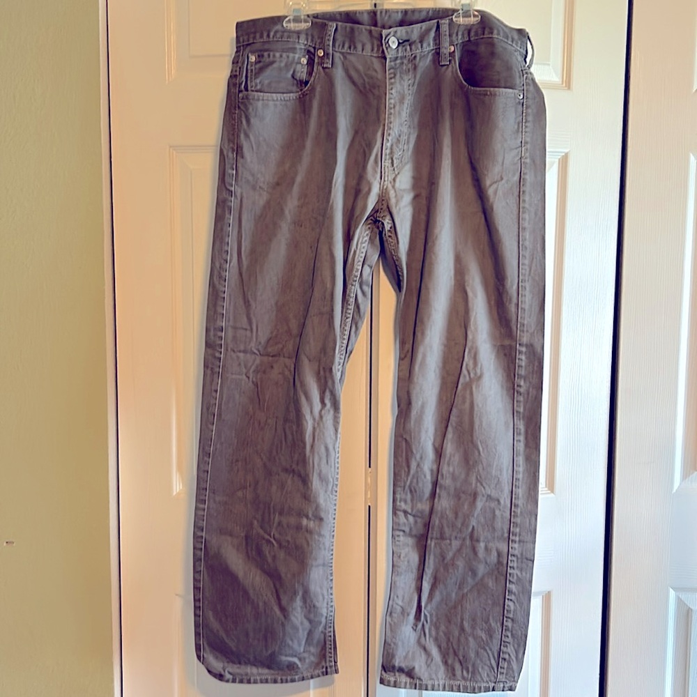 36W x 34L Gray Levi’s Jeans